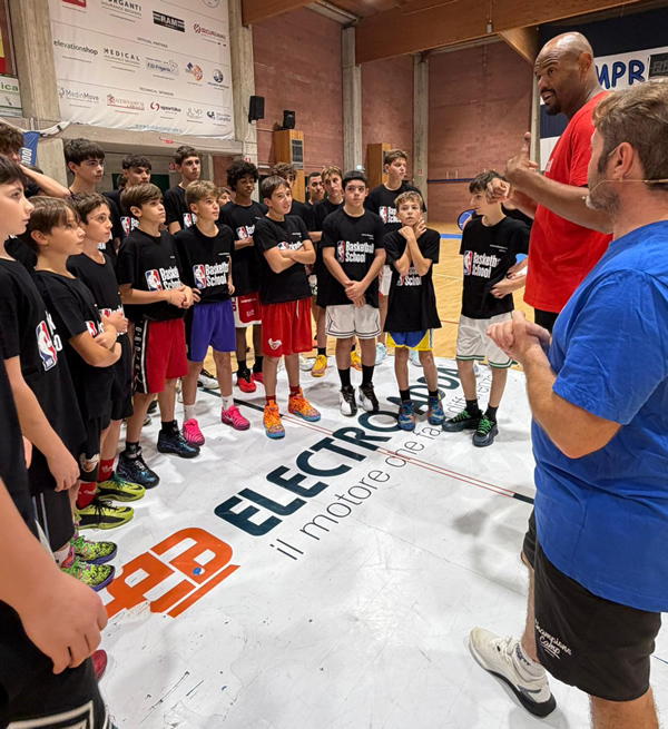 nbaclinic__2_.jpg (222 KB)