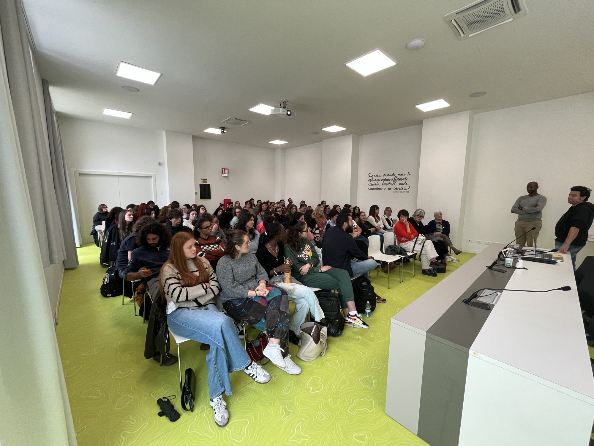 presentazione_ad_ogni_costo-4.jpg (523 KB)