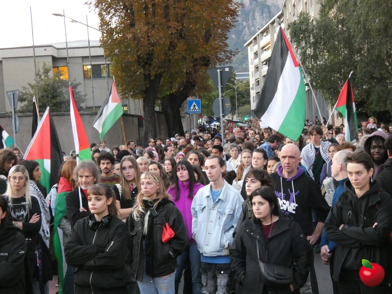 presidiogaza2ottobre__21_.jpg (448 KB)