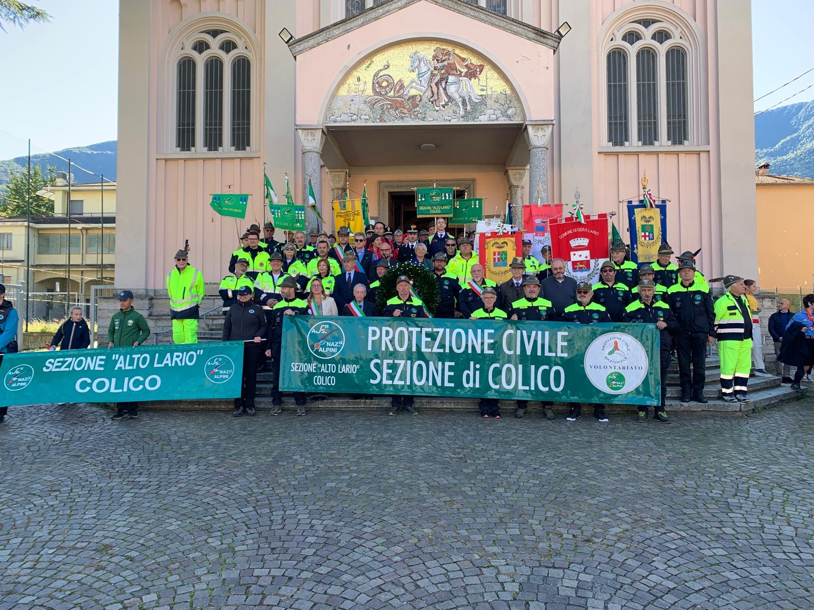 sagrato_chiesa.JPG (503 KB)