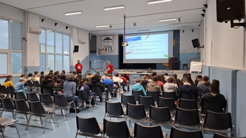 stoppanisolidarieta5.jpg (91 KB)