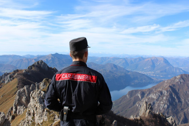 carabinieriforestali.png (408 KB)