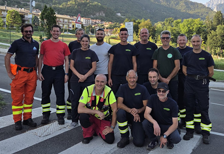 squadraantincendiocmpr.jpg (138 KB)