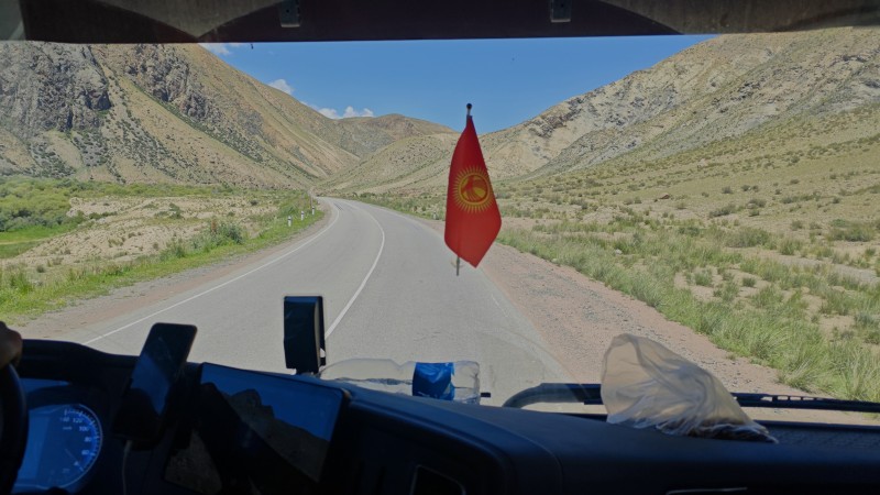 tagikistan1.jpg (88 KB)
