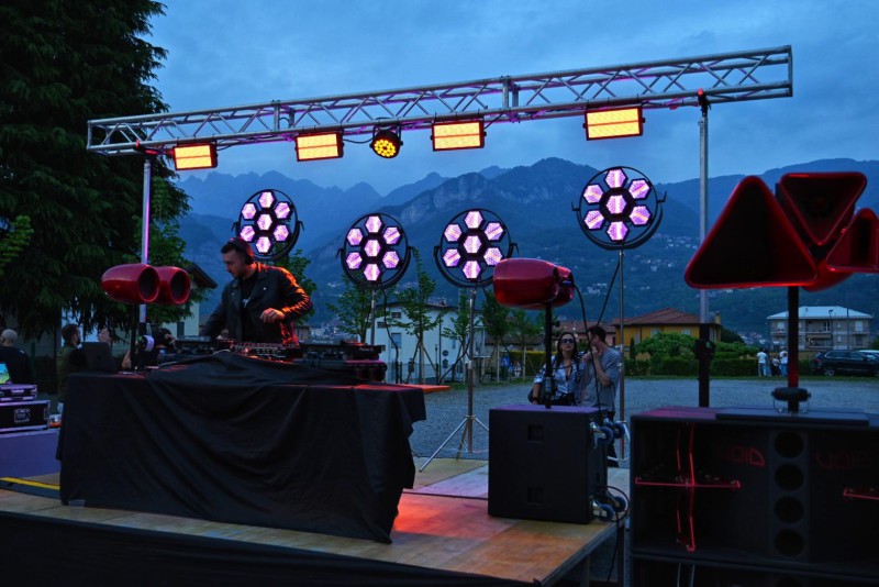 1000737683.jpg (99 KB)