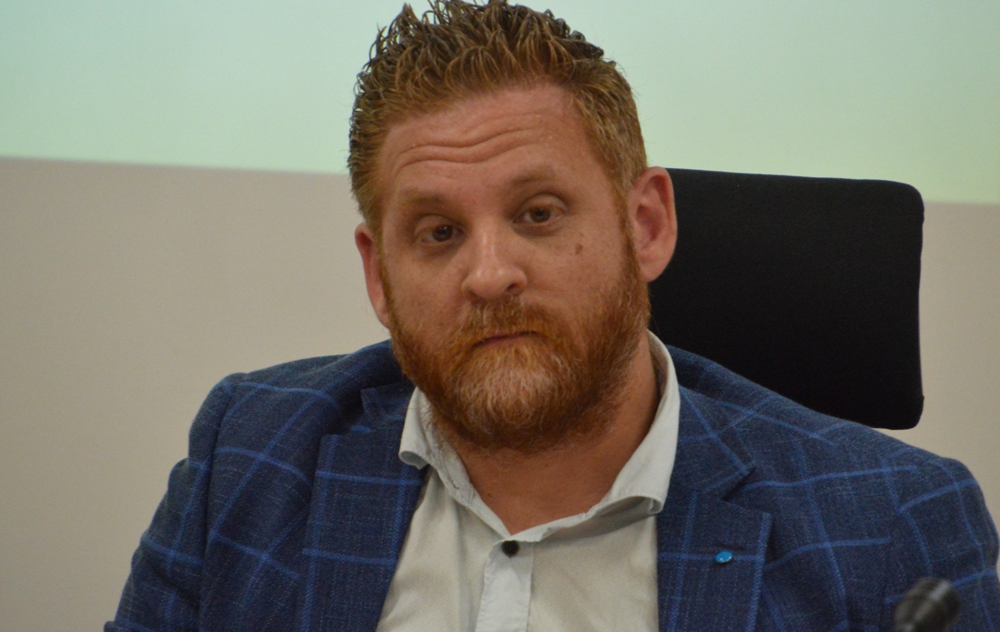 5_Dario_Esposito.JPG (317 KB)