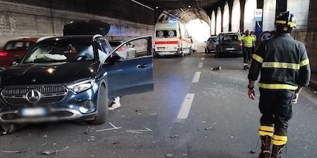 Abbadia_incidente_galleriaPRIMA2.JPG (55 KB)