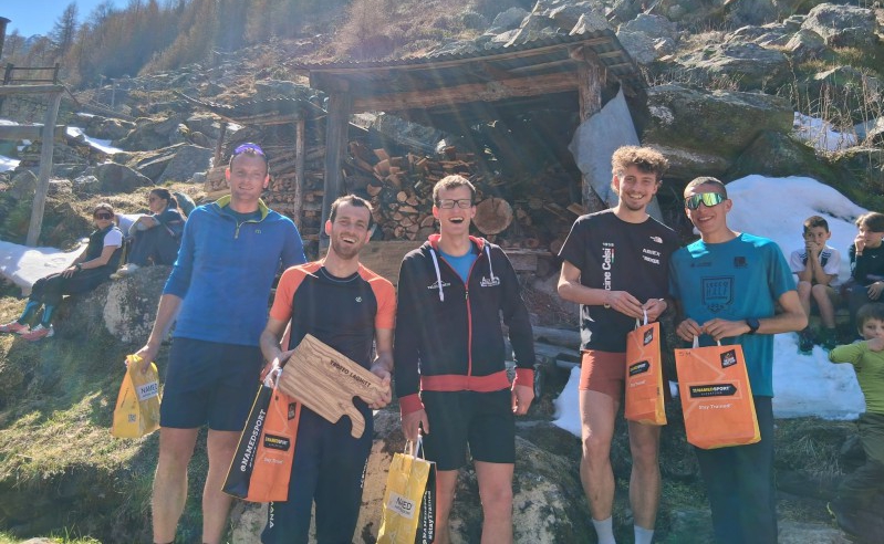 Podio_maschile_.jpg (282 KB)