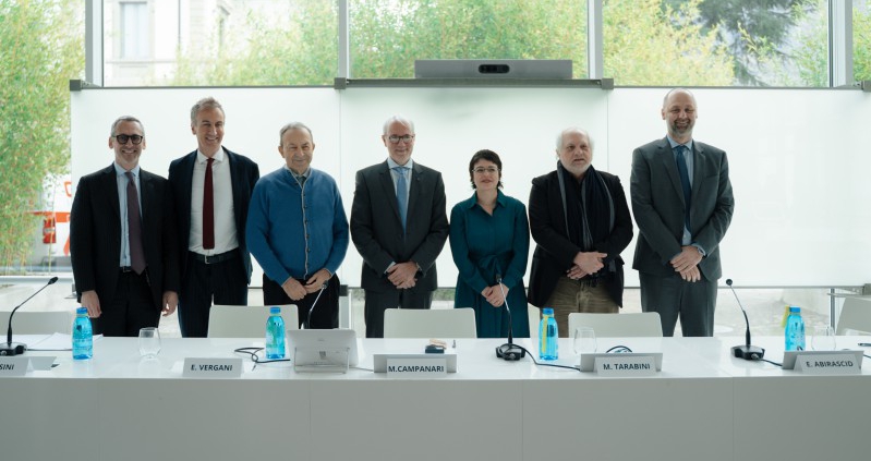 Presentazione_Lake_Como_Venture_Lab.jpg (168 KB)