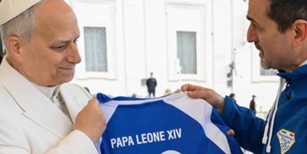 adb_vaticanopr.jpg (54 KB)