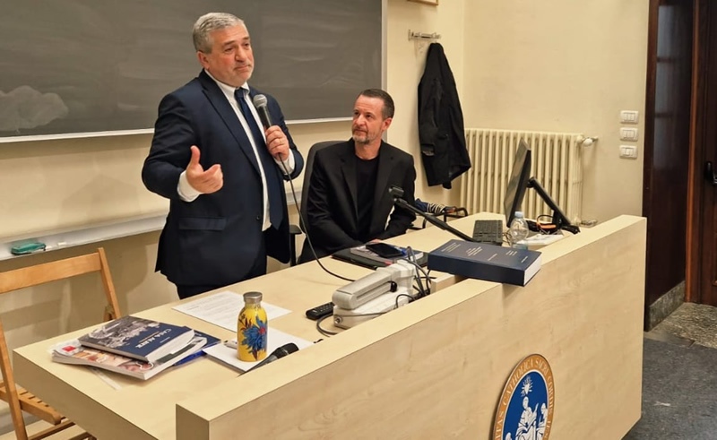 casaalber_cattolica__2_.jpg (121 KB)