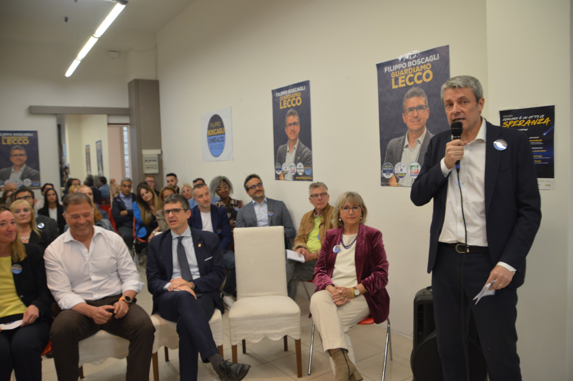 listacivicaboscaglisindaco__8_.JPG (292 KB)