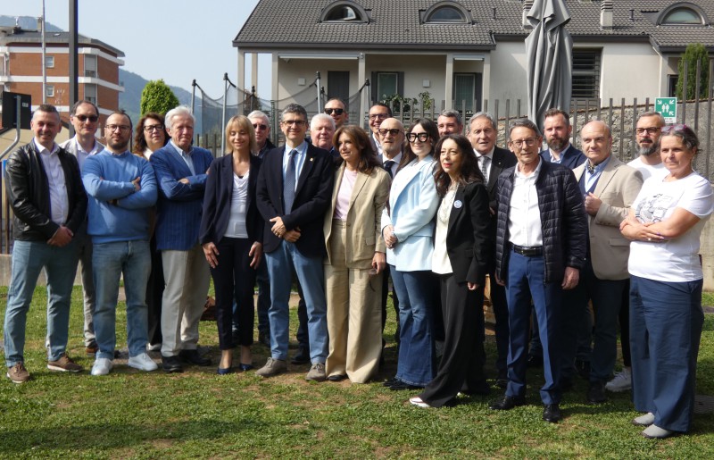 listaforzaitalia1.jpg (135 KB)