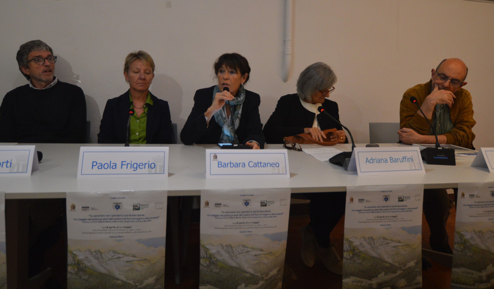 mostracai__14_.JPG (816 KB)