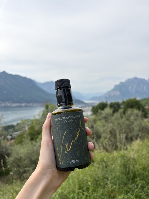 oliochiuso.jpeg (66 KB)