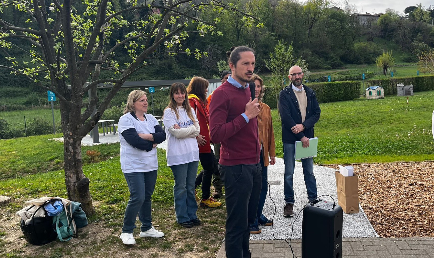 piantescuole5.jpg (1.29 MB)