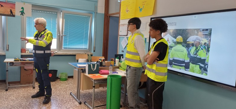 protezionecivilecuole1.jpg (80 KB)