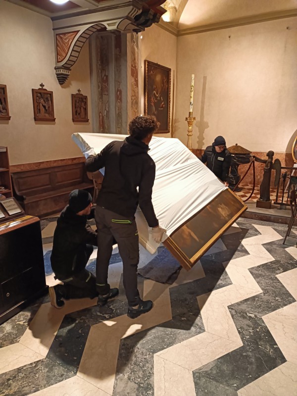 Maggianico_Restauro4.jpg (115 KB)