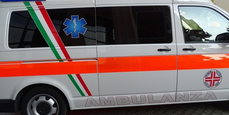 ambulanzacalolzio.jpg (63 KB)