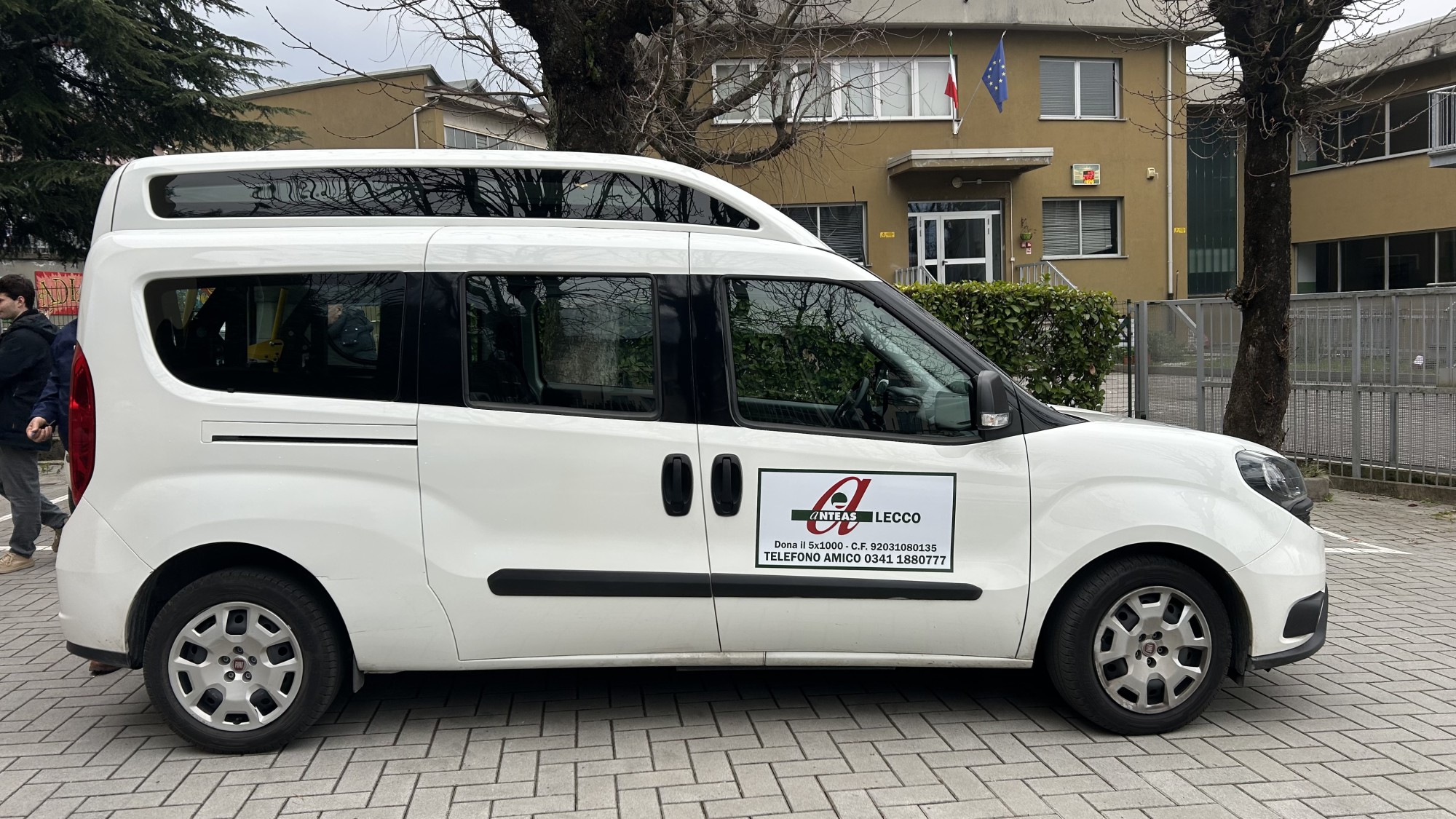 anteasmezzi__3_.jpeg (575 KB)