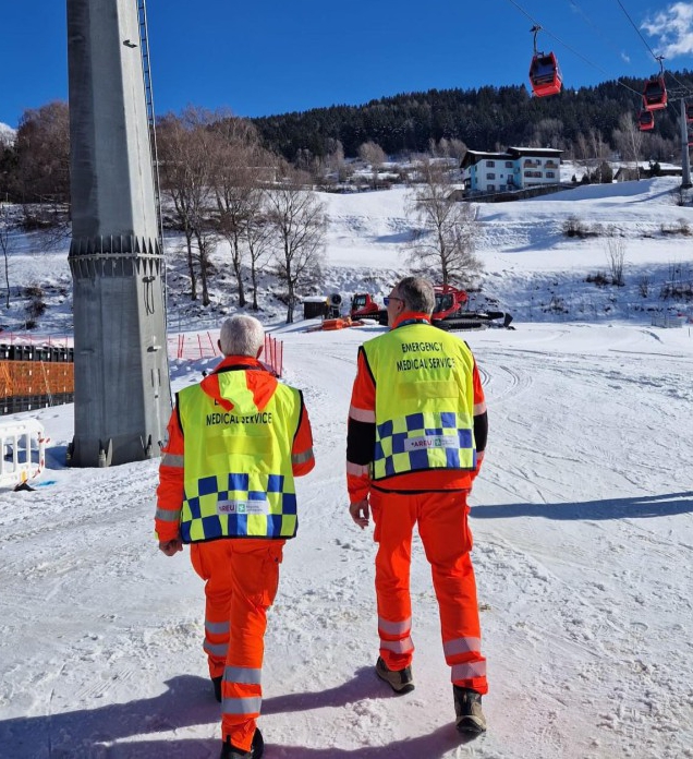 calolziovolontariolimpiadi1.jpg (343 KB)