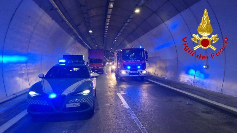 camionmontepiazzo4.jpg (77 KB)