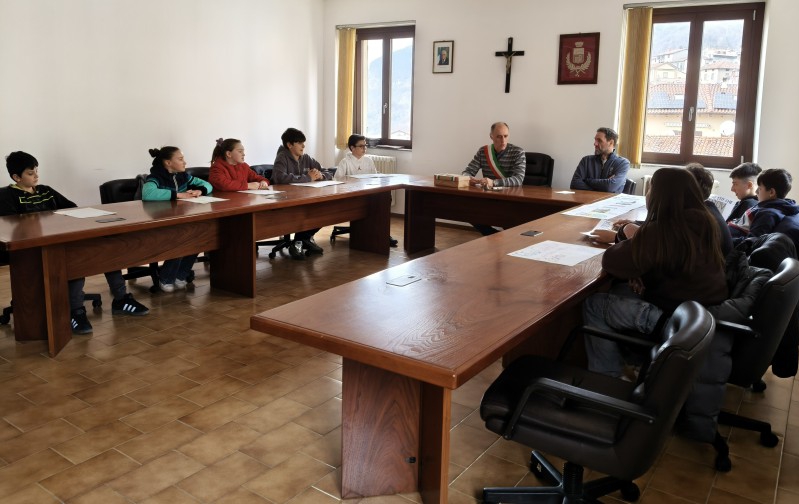 carennoconsiglioragazzi1.jpg (150 KB)