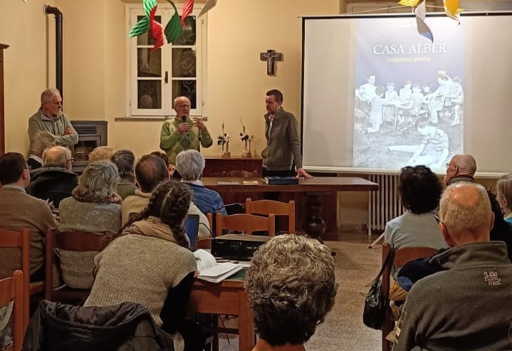 casaalberpasturo1.jpg (120 KB)