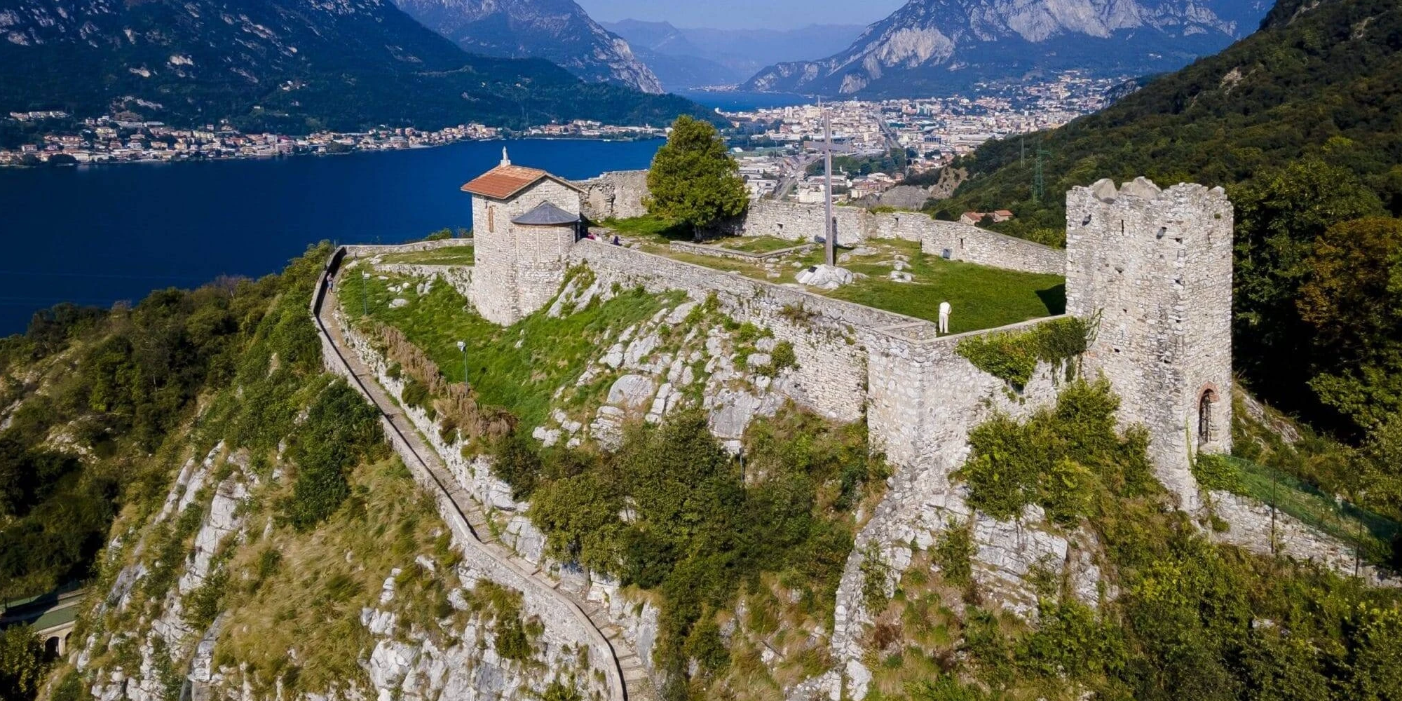 castelloinnominatopr.webp (3.98 MB)