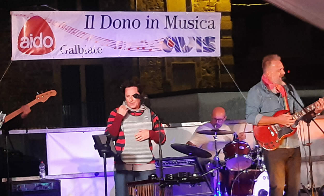 galbiateavis4.jpg (109 KB)