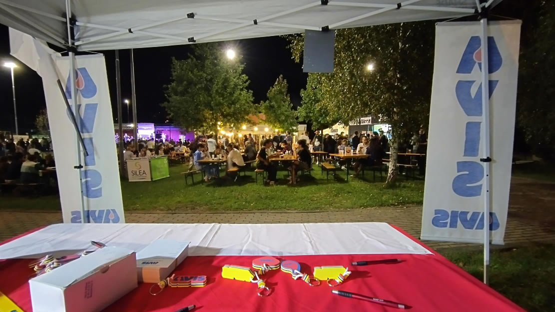 galbiateavis7.jpg (116 KB)