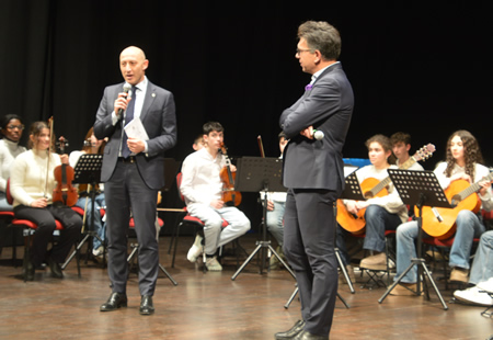 lanciolucia.jpg (65 KB)