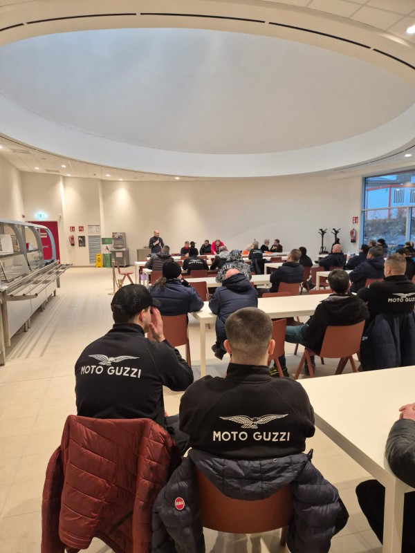 motoguzziriunionesindacati.jpeg (92 KB)