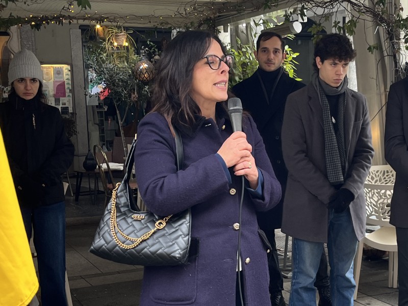 Alessandra_Hofmann.jpg (127 KB)