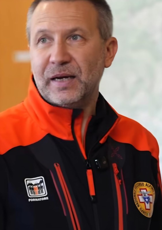 CNSAS_Gianluca_Crotta_2.jpeg (53 KB)