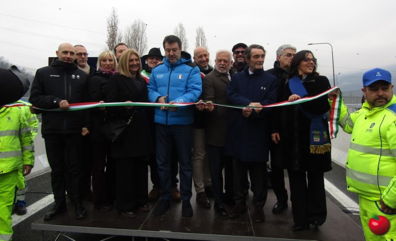 IMG_3708.jpg (74 KB)