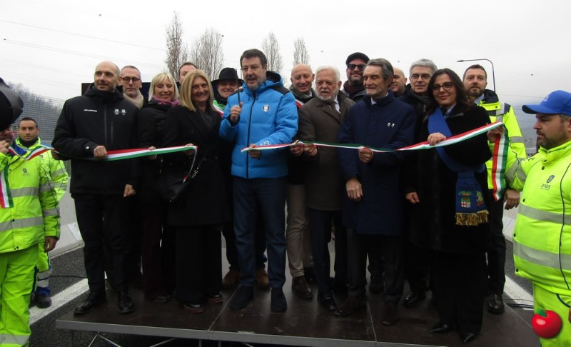 IMG_3711.jpg (77 KB)