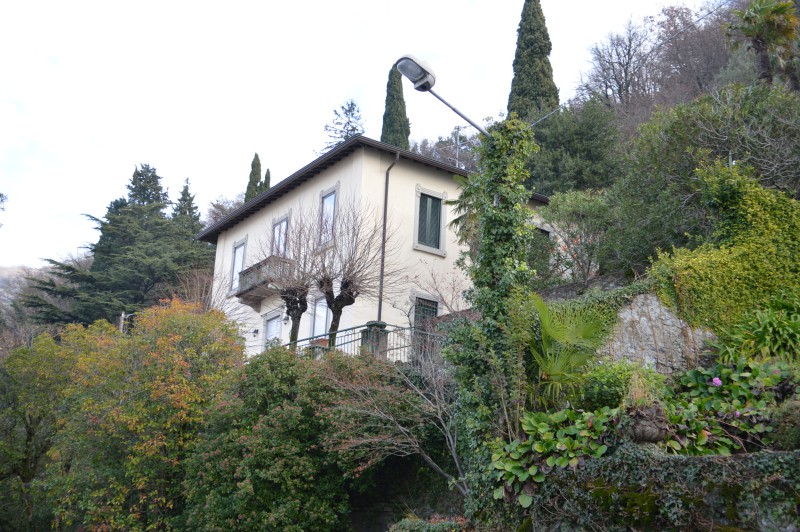 La_villa_di_Varenna__1_.JPG (145 KB)