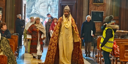 OggionoSfilataMagiPRIMA.jpg (77 KB)