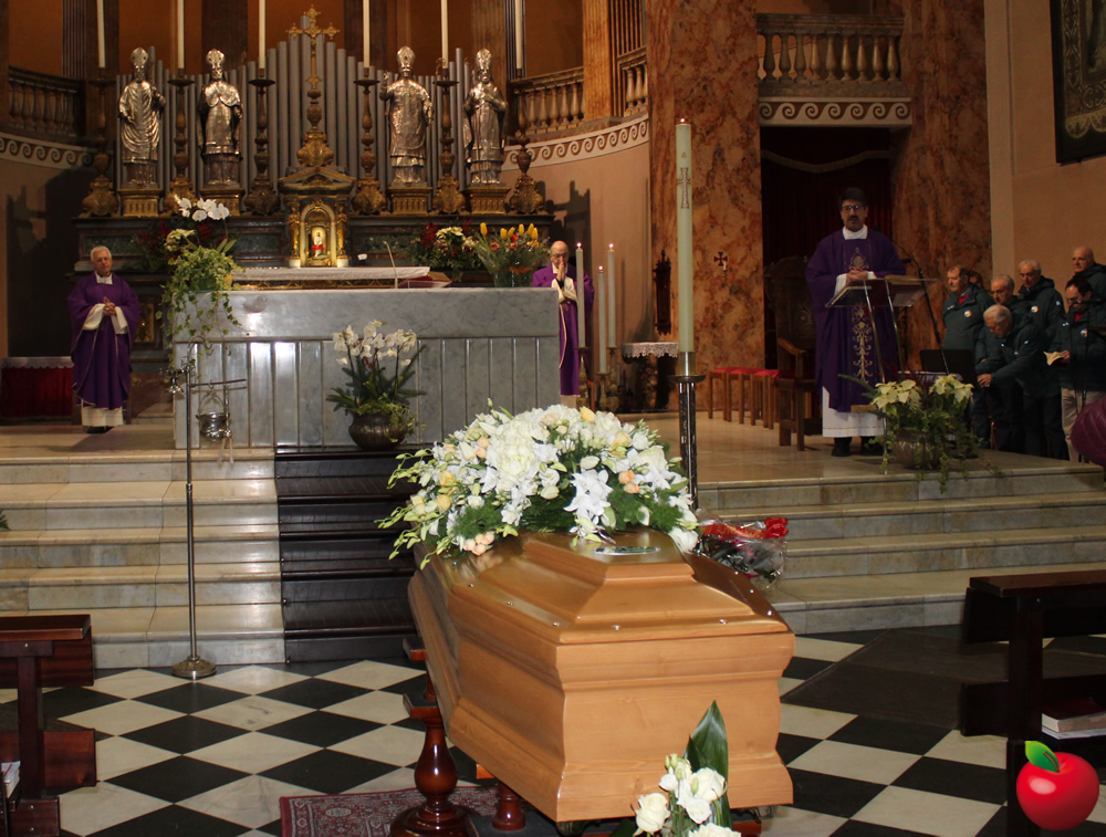 leccofunerali_aloisio3.jpg (345 KB)