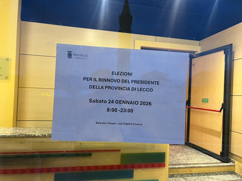 provinciaseggi0.jpeg (90 KB)