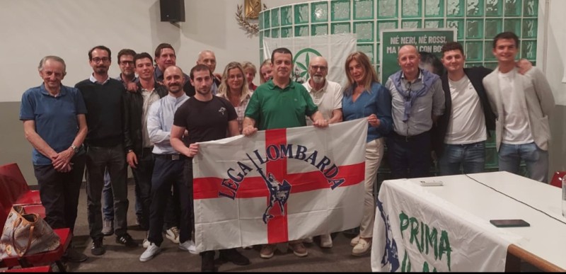 Foto_Congresso_GALBIATE_04-06-26__1_.jpg (74 KB)