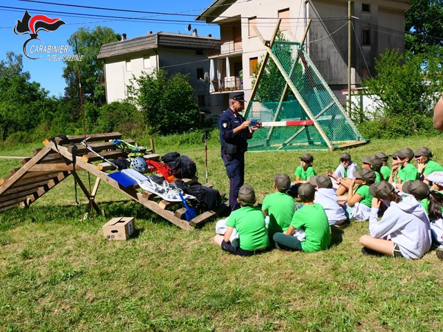 Fotosicurezza_in_montagna_2_ana_cc_carenno__1_.jpg (171 KB)