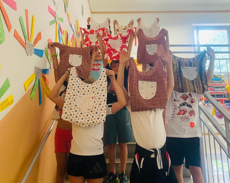Laboratorio_di_cucito_11.jpg (133 KB)