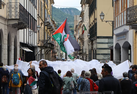 Lecco-Gazapr.jpg (58 KB)