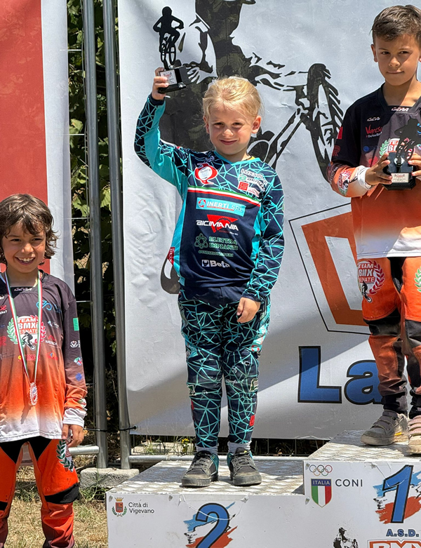 bmxvigevano.jpg (442 KB)