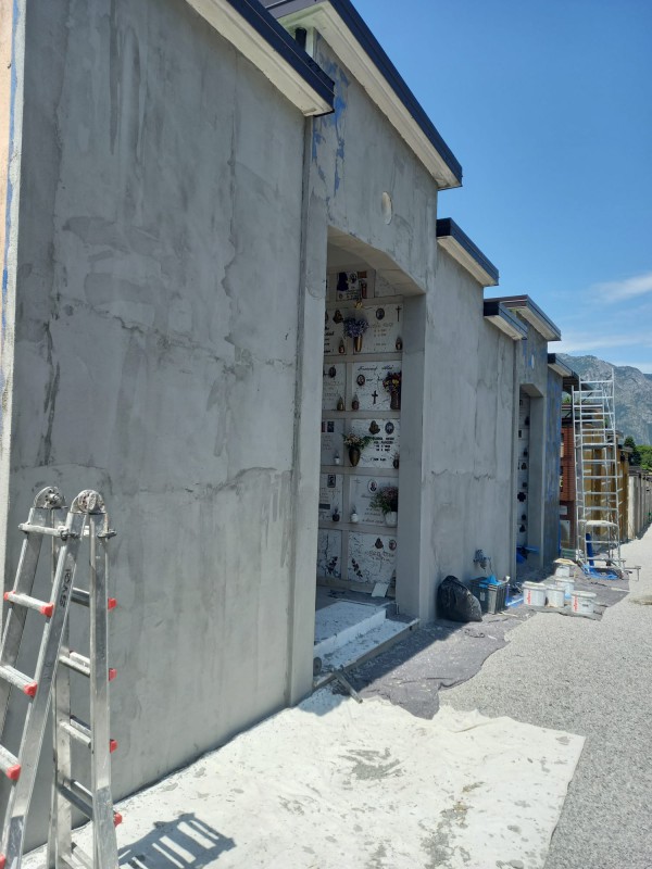 cimiterigalbiate2.jpg (102 KB)