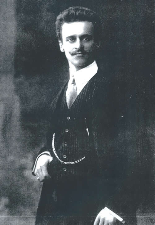 riccardo_badoni_3.jpg (31 KB)