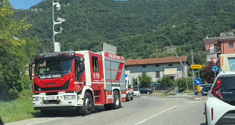 calolzioribaltamento2.jpg (279 KB)