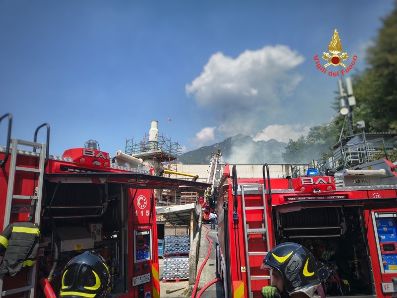 incendiocarletta5.jpg (109 KB)